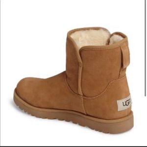 UGG Cory Boot